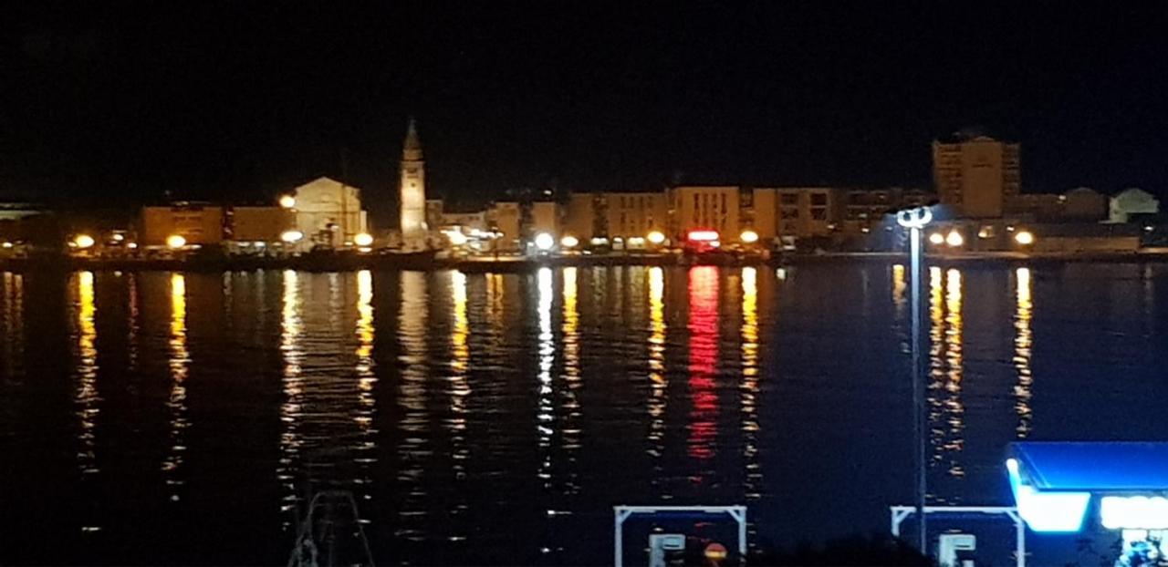 Blue Apartment Umag Luaran gambar