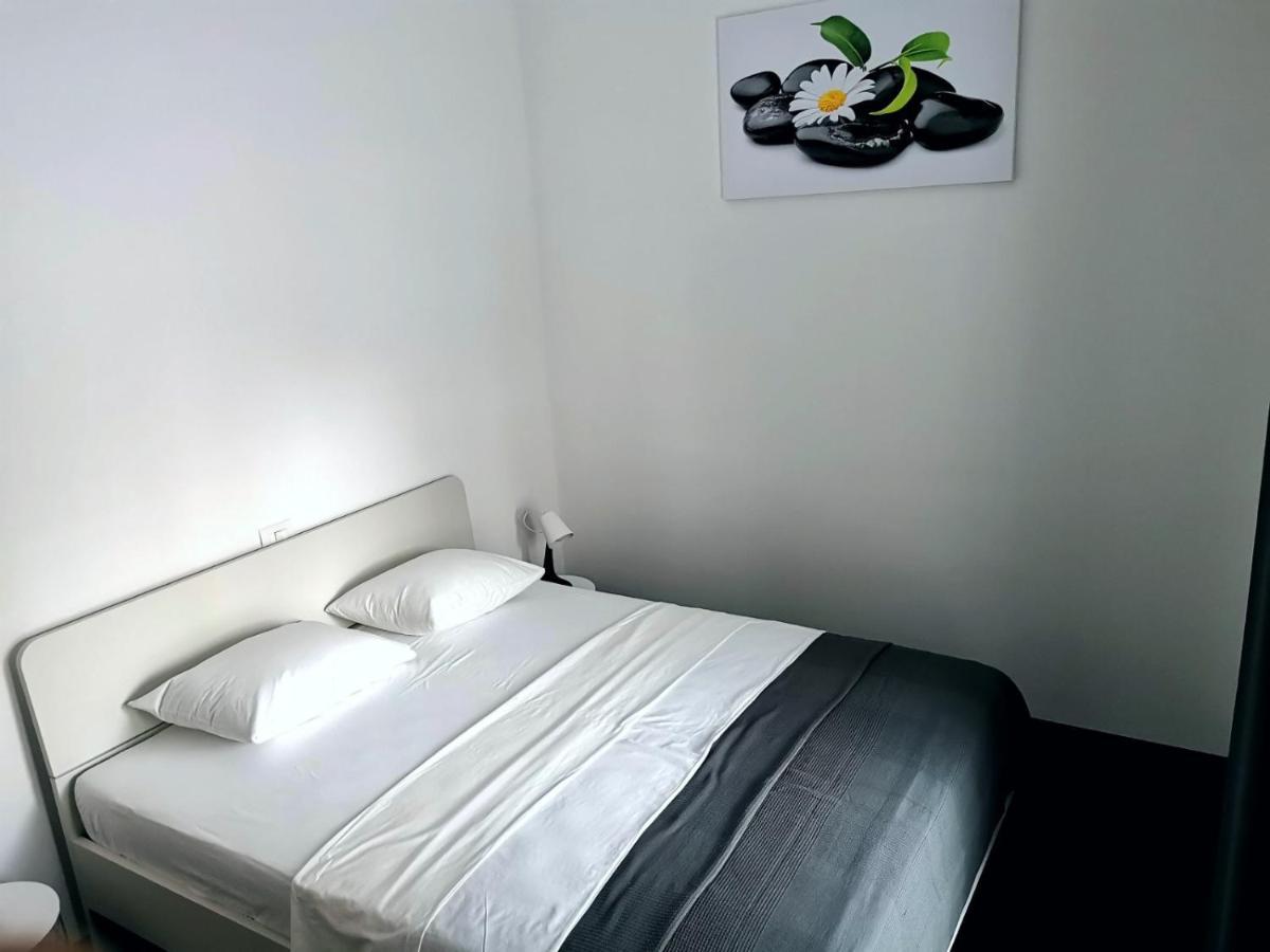 Blue Apartment Umag Luaran gambar